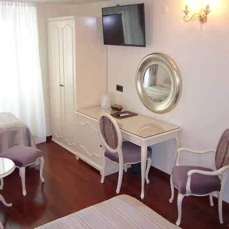 Kastel 1700 ספליט