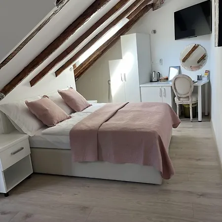 Kastel 1700 מלון ספליט
