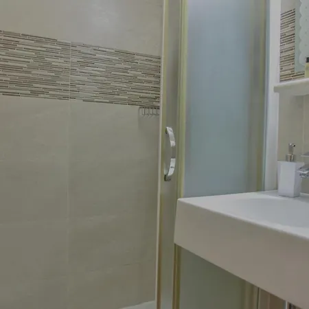 Kastel 1700 3*