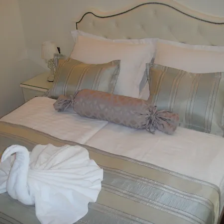 Kastel 1700 فندق 3*