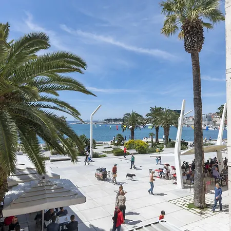 Kastel 1700 3* سبليت