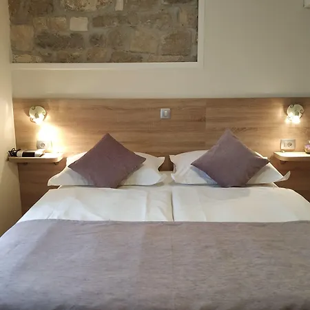 Kastel 1700 3* Spalato