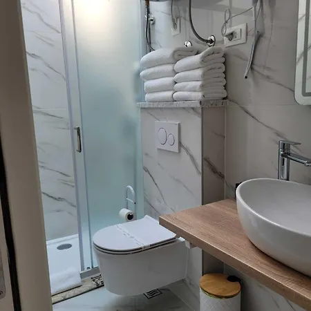 Kastel 1700 ספליט