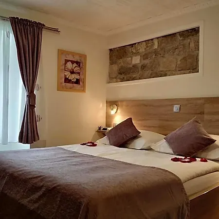 Ξενοδοχείο Kastel 1700 Σπλιτ