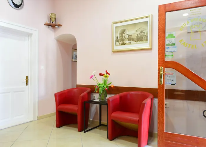 Hotell Kastel 1700 3*